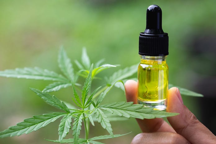 Pour le bien-être ou comme cosmétique, l’huile de CBD c’est top !